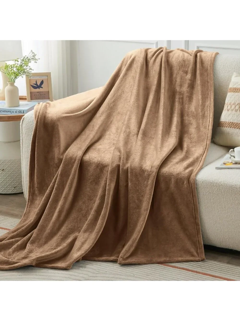 Cozy Brown Fleece Throw Blanket - Soft, Lightweight, Warm for All Seasons 50x60